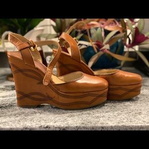 MK tall wedges, brown leather, size 9.